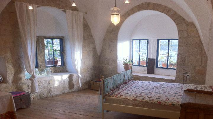 Mikes Khan Abu Ghaush Esterno foto